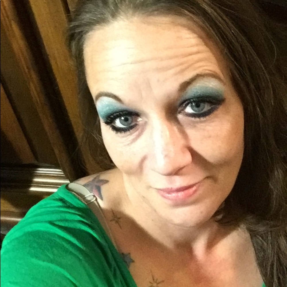 Meet your Posher, Heidi